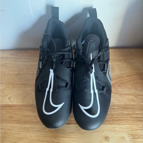 Nike Alpha Menace Pro 3 Football Cleats - Picture 2 of 4